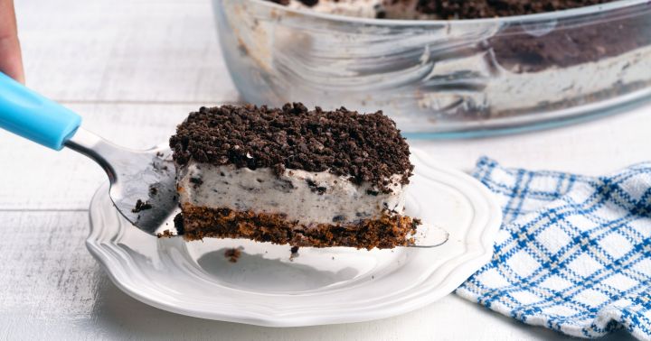 Cookies and Cream Ref Cake