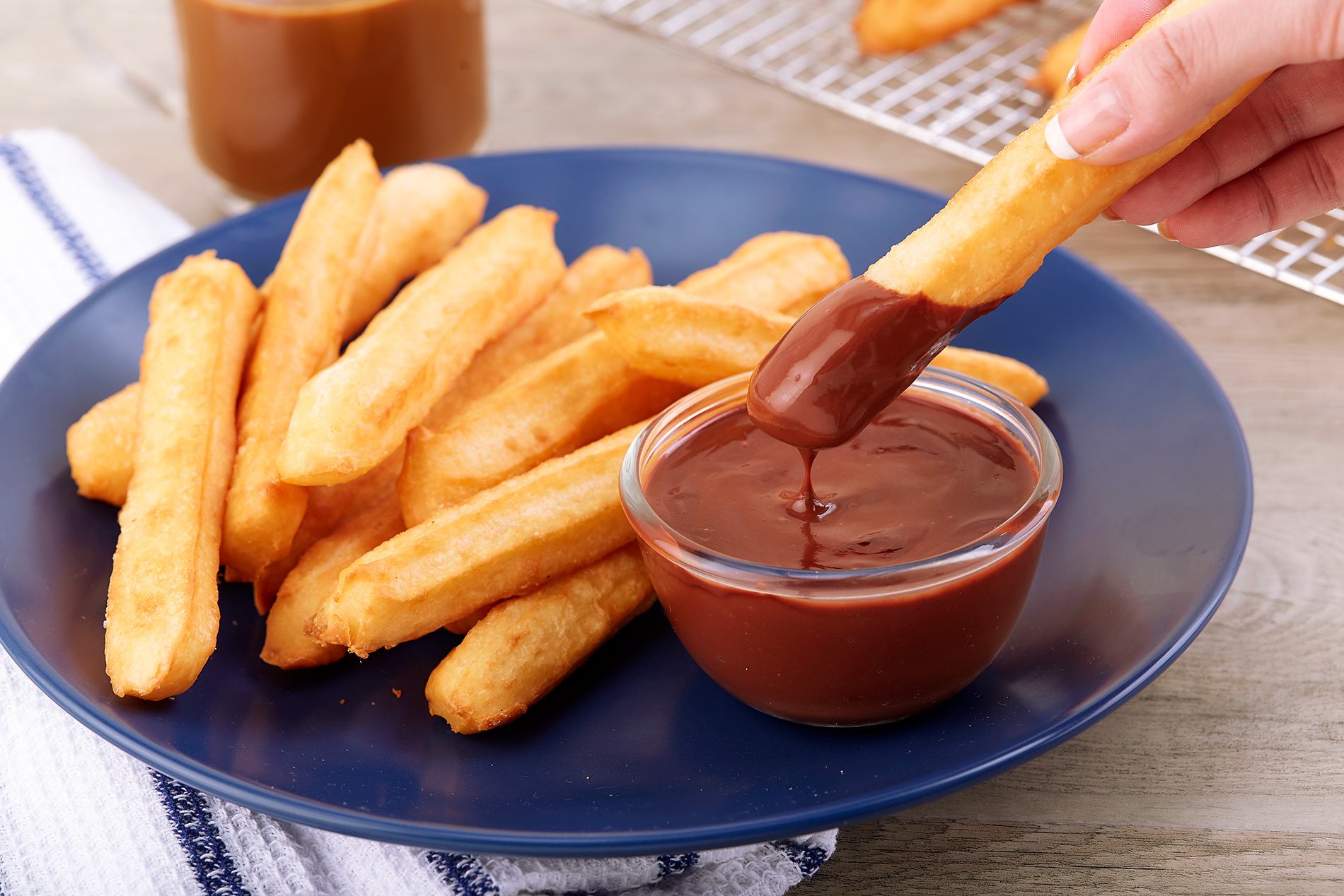 Churros with Creamy Rich Chocolate Sauce