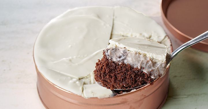 Cookies and Cream Tin Cake