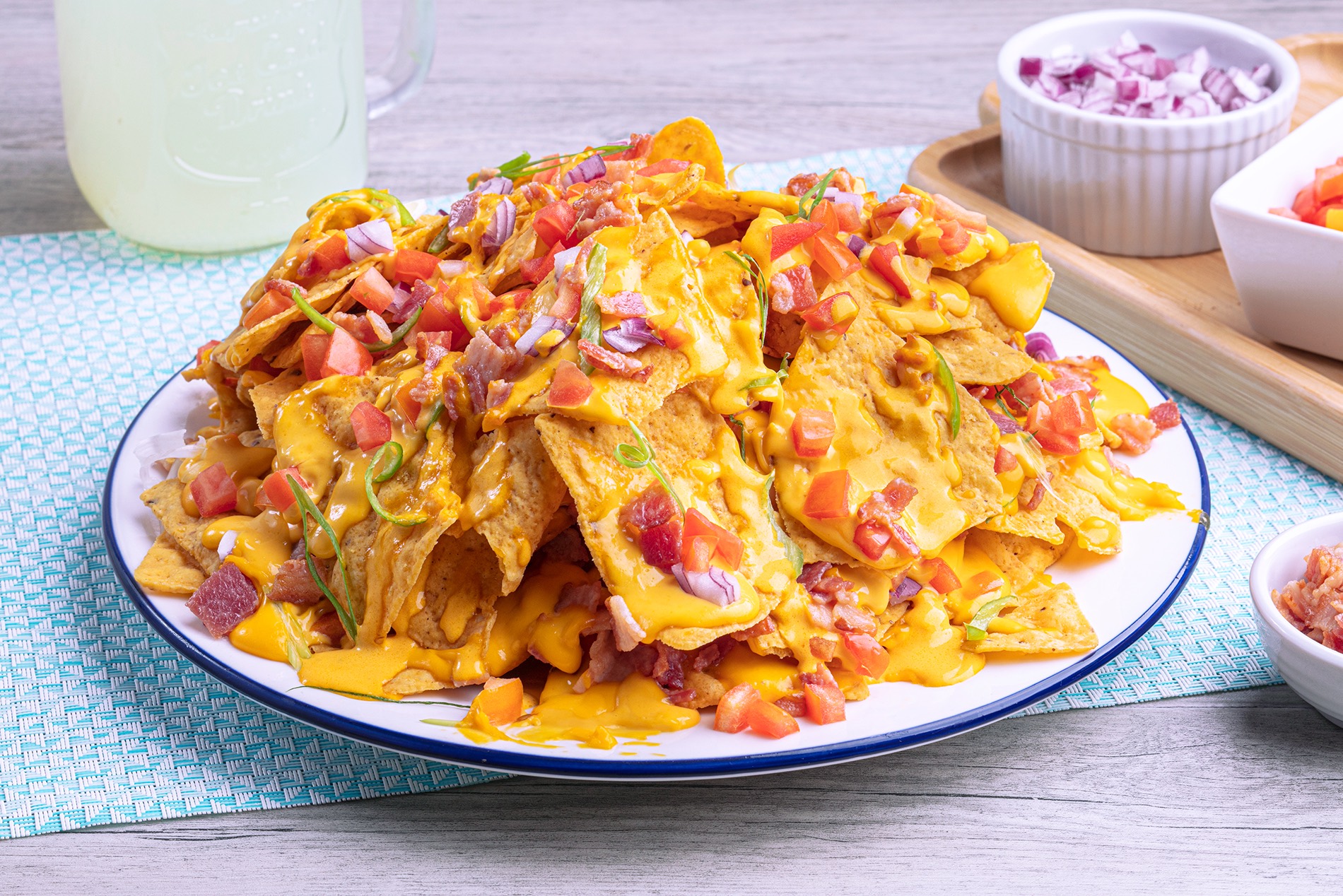 Cheesy Nachos Overload