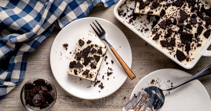 Easy Cookies and Cream Cheesecake