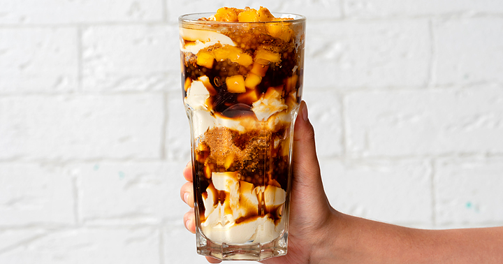 Creamy Mango Graham Taho