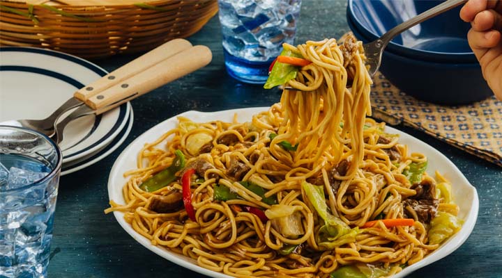 Beef Pancit Canton Guisado