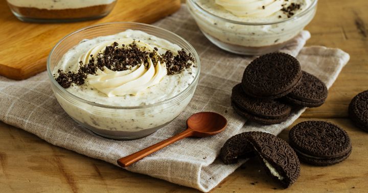 Mmmidnight Cookies and Cream Panna Cotta